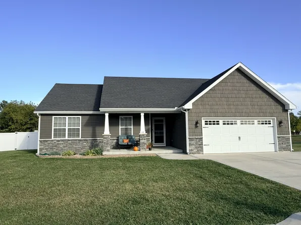 42 Diamond Ln, Crawfordsville, IN 47933