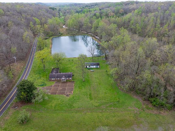 3rd image of 191 Forks River Rd