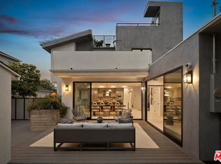3401 Keeshen Dr, Los Angeles, CA 90066