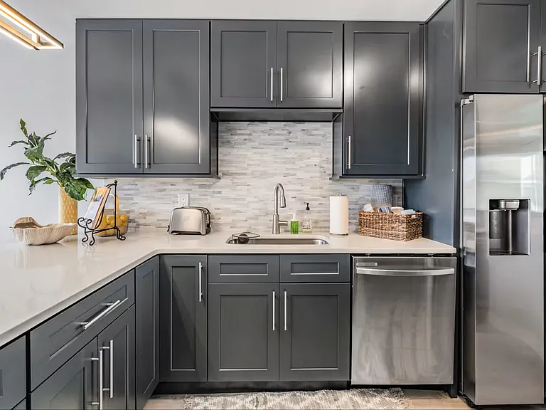 NAVY KITCHEN #1