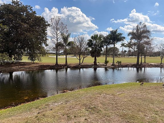 5th image of 13060 Vista Isles Dr APT 227