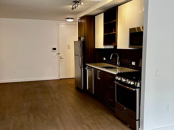 4th image of 3301 38th Ave APT 4C