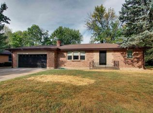 1524 Curtis Creek Rd, Quincy, IL 62301