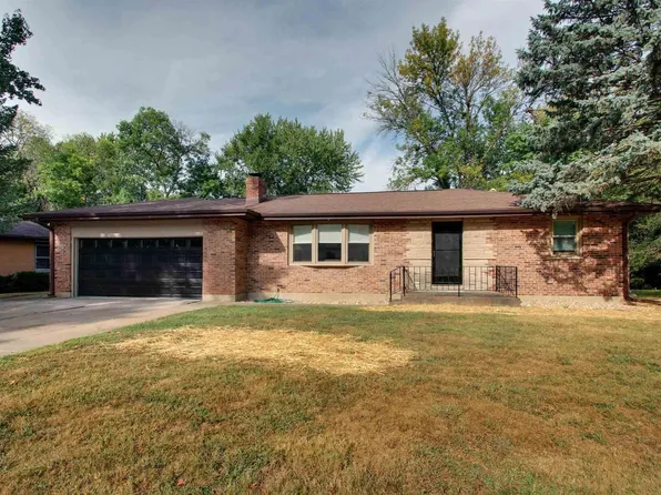 1524 Curtis Creek Rd, Quincy, IL 62301