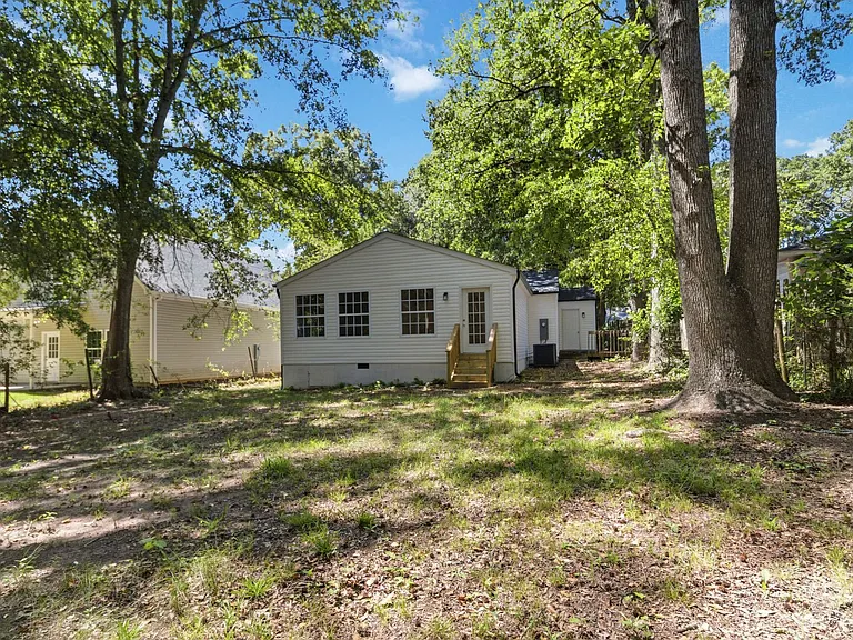 707 Blair St — Photo 33