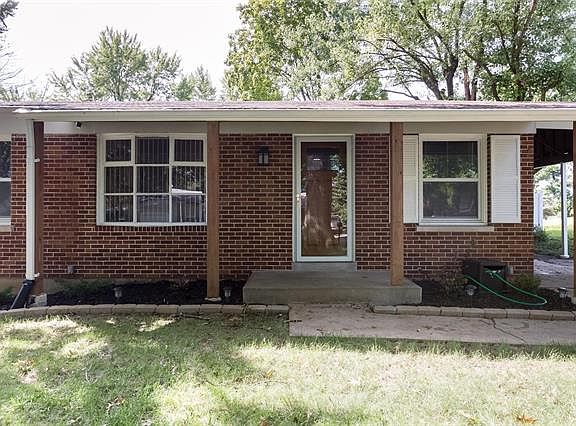 2nd image of 1506 Beecher Dr