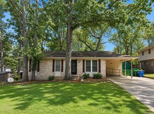 28 Sallisaw Cir, N Little Rock, AR 72116