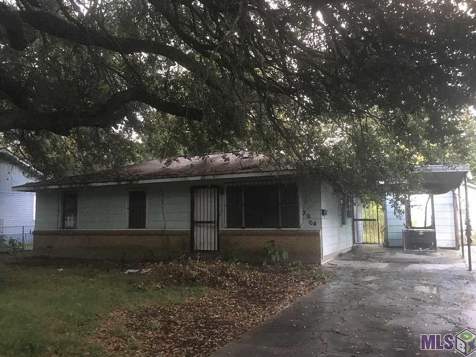 2nd image of 3004 Mission Dr