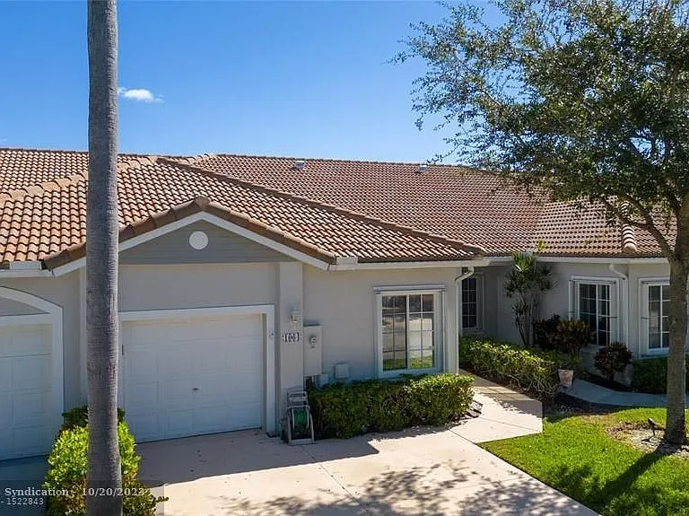 1186 SW 44th Ave — Photo 97