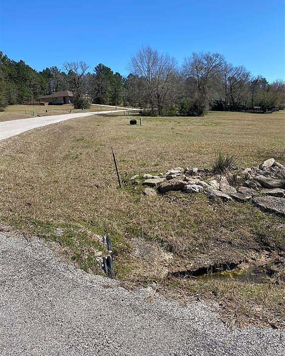 1st image of 117 Wildwood Lake Dr N