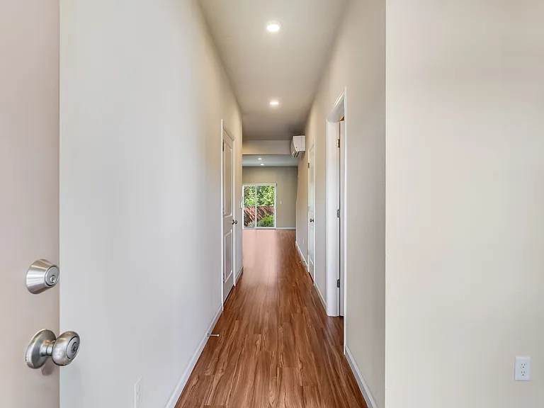 17299 SE Elias Ct — Photo 8