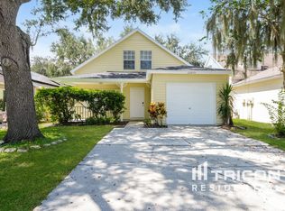 22809 Saint Thomas Cir, Lutz, FL 33549