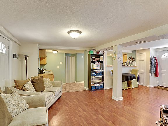 3rd image of 4920 1/2 S Derbigny St