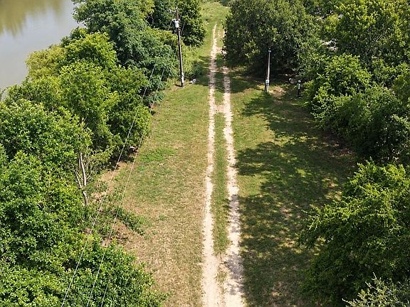 3rd image of 2357 N River Rd LOT 180