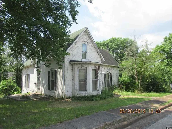 208 Martin Luther King Jr Dr, Fulton, KY 42041