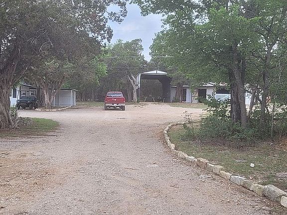4th image of 3740 N Highway 281
