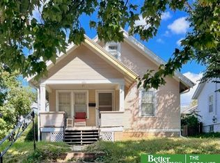 4694 Poppleton Ave, Omaha, NE 68106