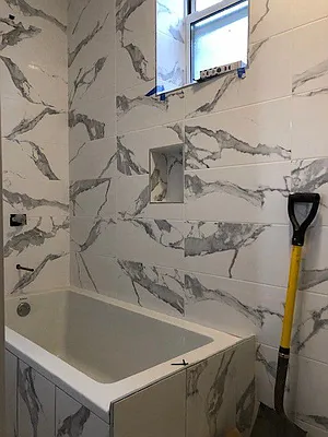 Rented by Lang Realty LLC | media 6