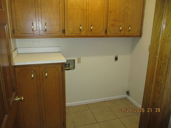 2nd image of 103B Acacia Ct