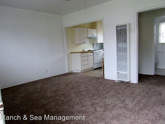 5th image of 1028 S Cleveland St APT A