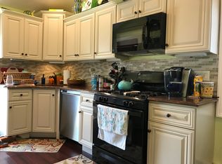 5 James St S, East Rockaway, NY