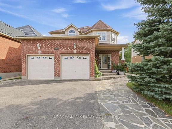 4th image of 82 Doon Mills Dr