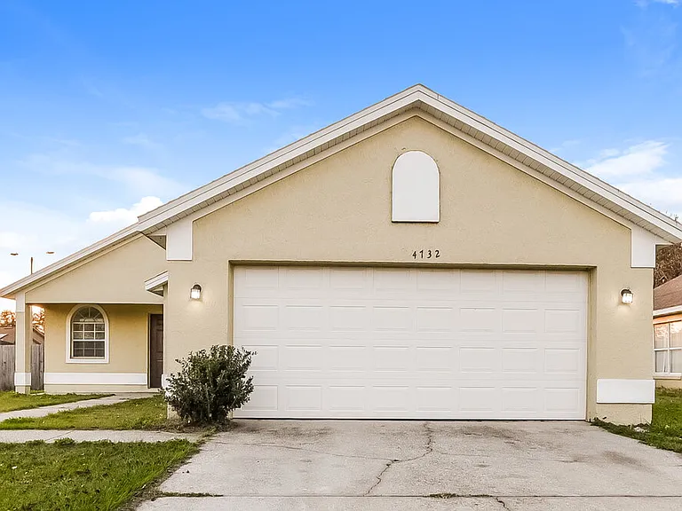 4732 Fort Bravo Ct — Photo 1