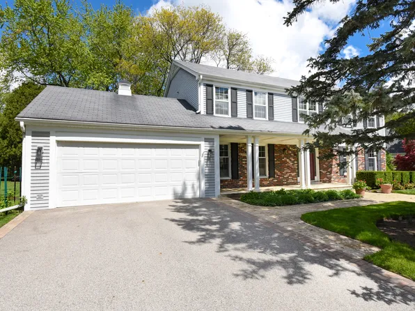 545 Sedgwick Dr, Libertyville, IL 60048