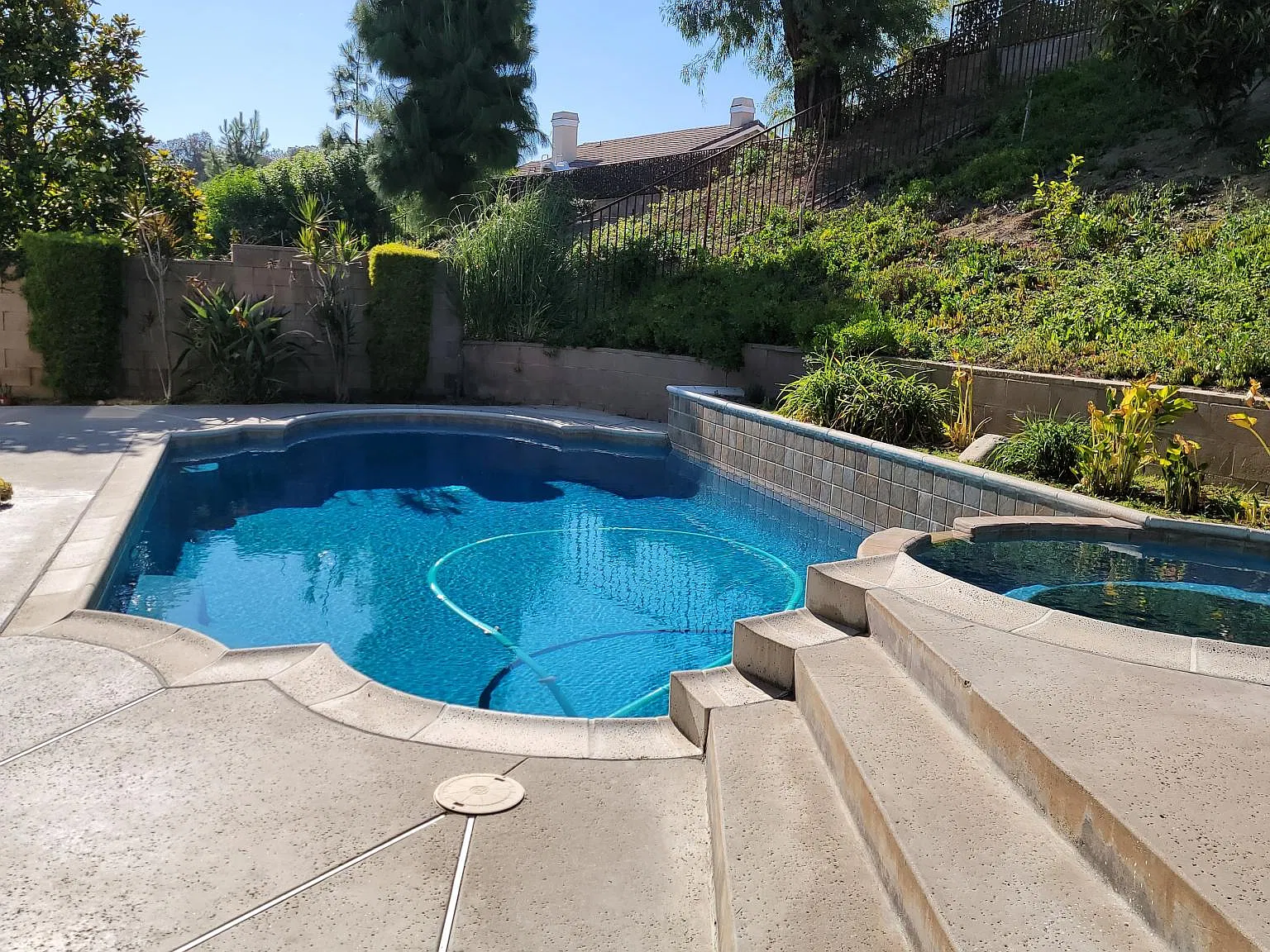 4 bed, 2470 sqft, $5,000 — Photo 4