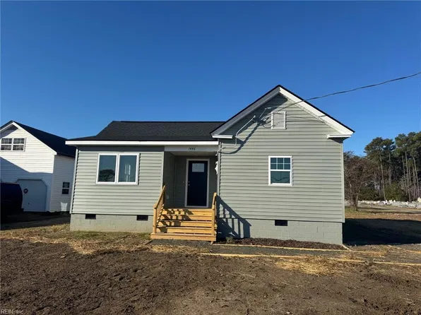 1446 Poquoson Ave, Poquoson, VA 23662