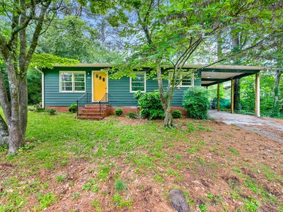 456 Magnolia Dr, Pine Lake, GA, 30072