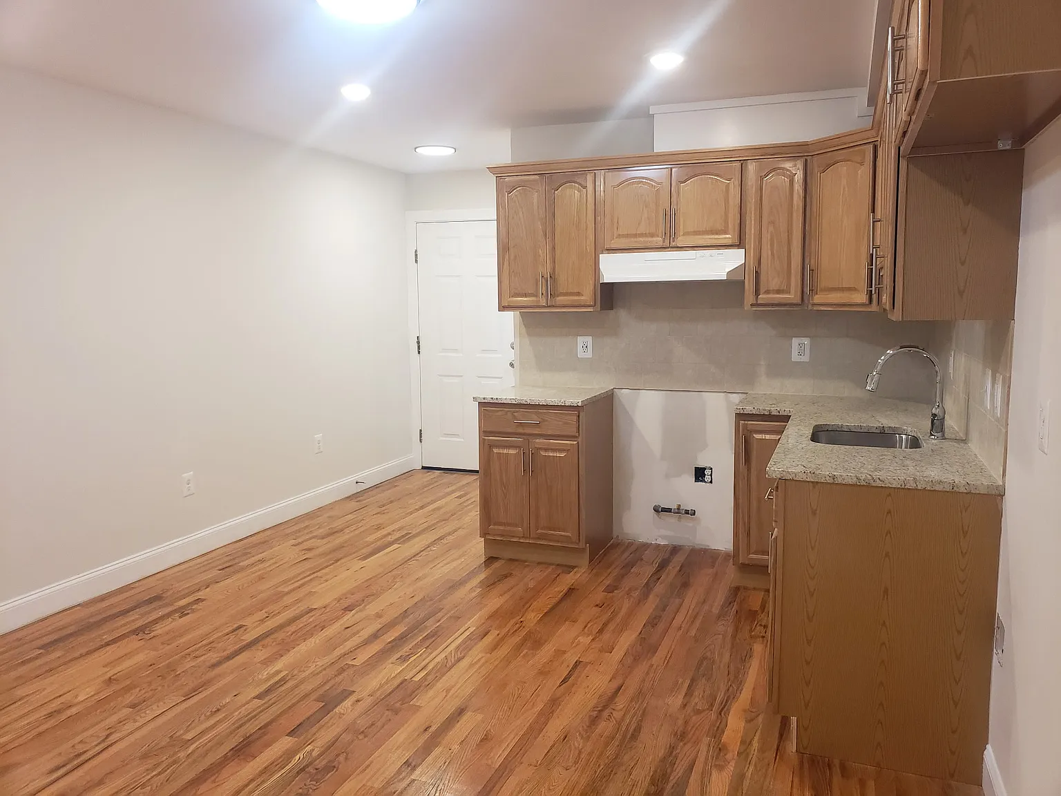 1 bed, $1,750 — Photo 3