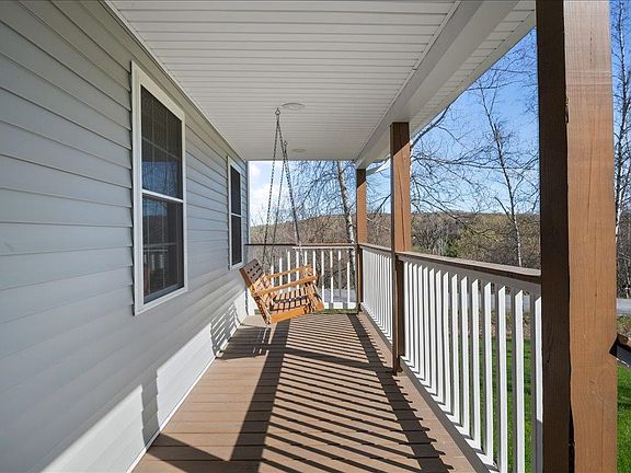 3rd image of 3 Connor Hill Road