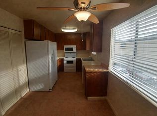 221 Carmel Ave APT 9, Marina, CA