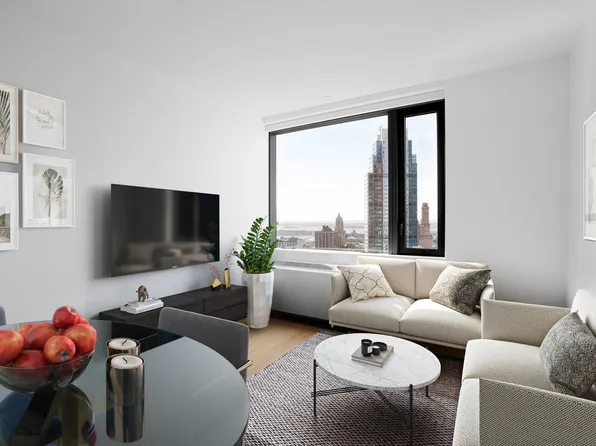 10 City Point image 1 of 26