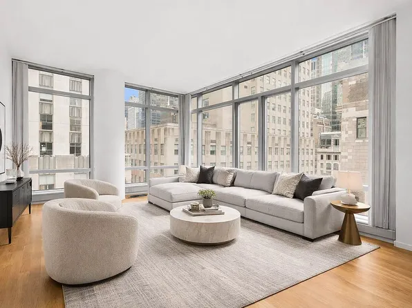 18 W 48th St APT 11B, New York, NY 10036