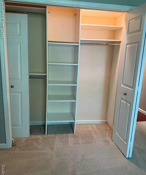 42630 Plymouth Hollow Dr — Photo 12