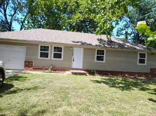705 Hill St, Nixa, MO 65714