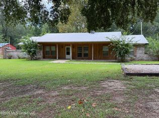 411 Drysdale Rd, Carthage, MS 39051