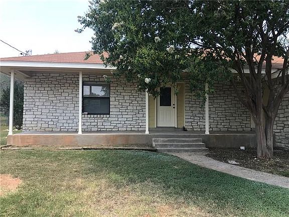 3rd image of 22234 Briarcliff Dr