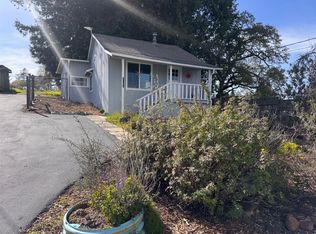 1092 Ferguson Rd, Sebastopol, CA 95472