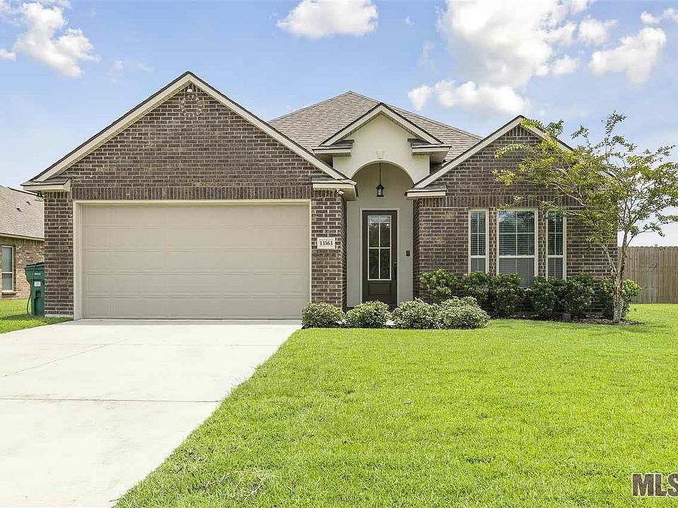1st image of 13363 Alder Dr