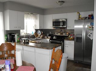 1402 Willow Ave, Bellevue, NE 68005