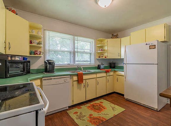 5th image of 4733 Santala Dr