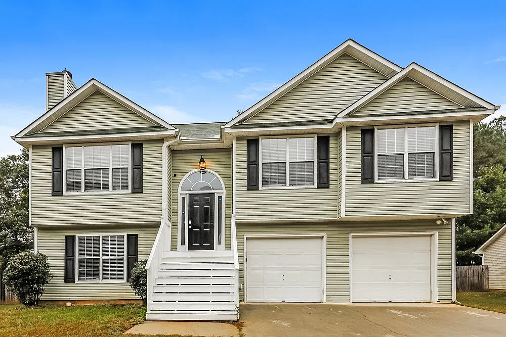 4 bed, 3.0 bath, 1994 sqft, $2,750 — Photo 1