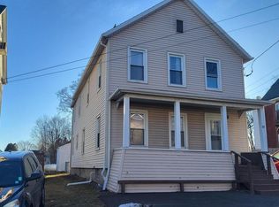 10 Champlain Ave, Mechanicville, NY 12118