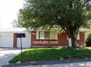 980 S Yarrow St, Lakewood, CO 80226