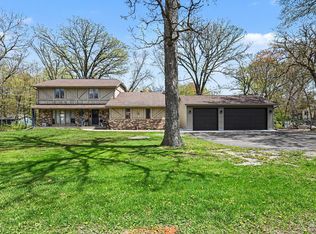 6602 Hemlock Ln N, Maple Grove, MN 55369