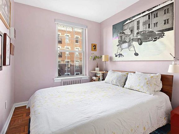 4th image of 250 W 21st St APT 8