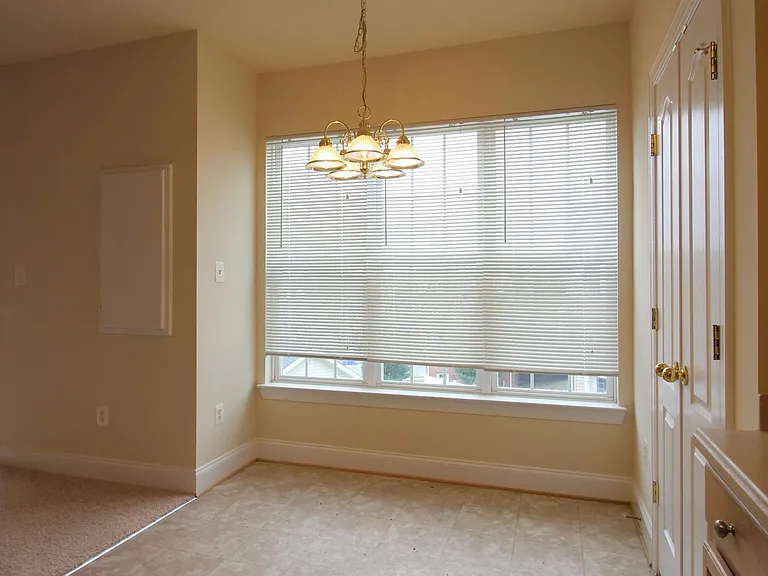 23802 Catawba Hill Dr #B — Photo 5